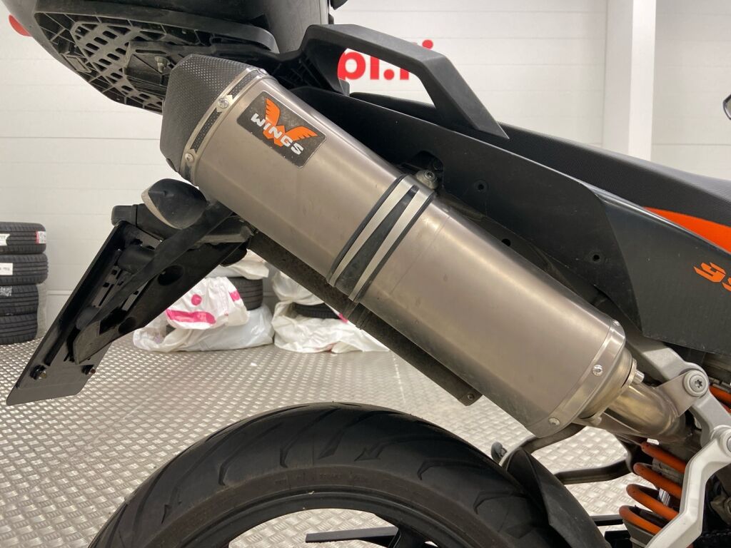 Ktm 990 SUPERMOTO T 85kW 2011 