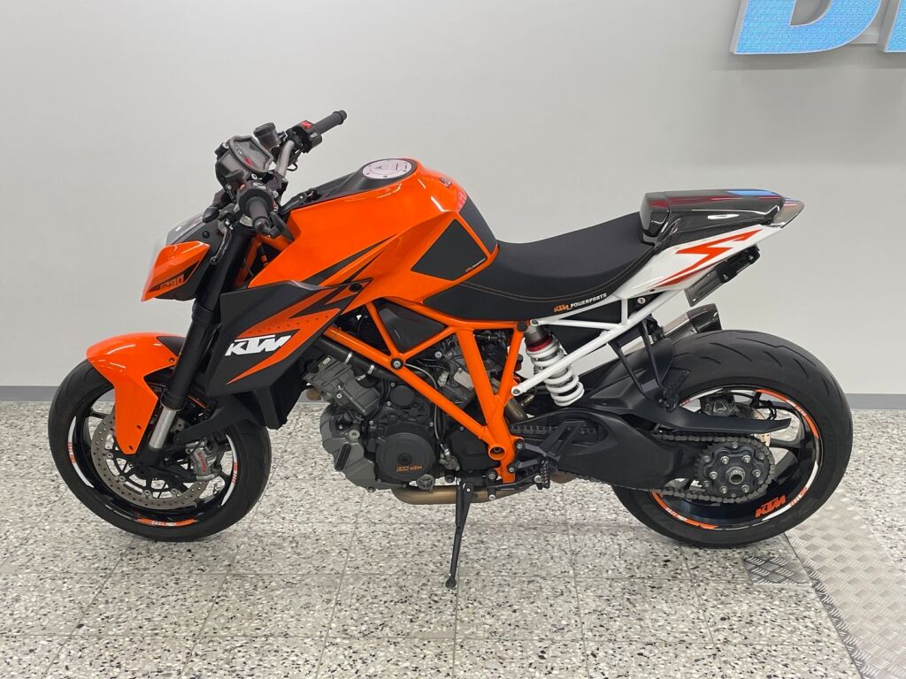 Ktm 1290 2015 Oranssi