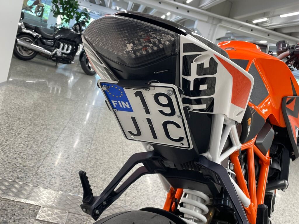 Ktm 1290 2015 Oranssi