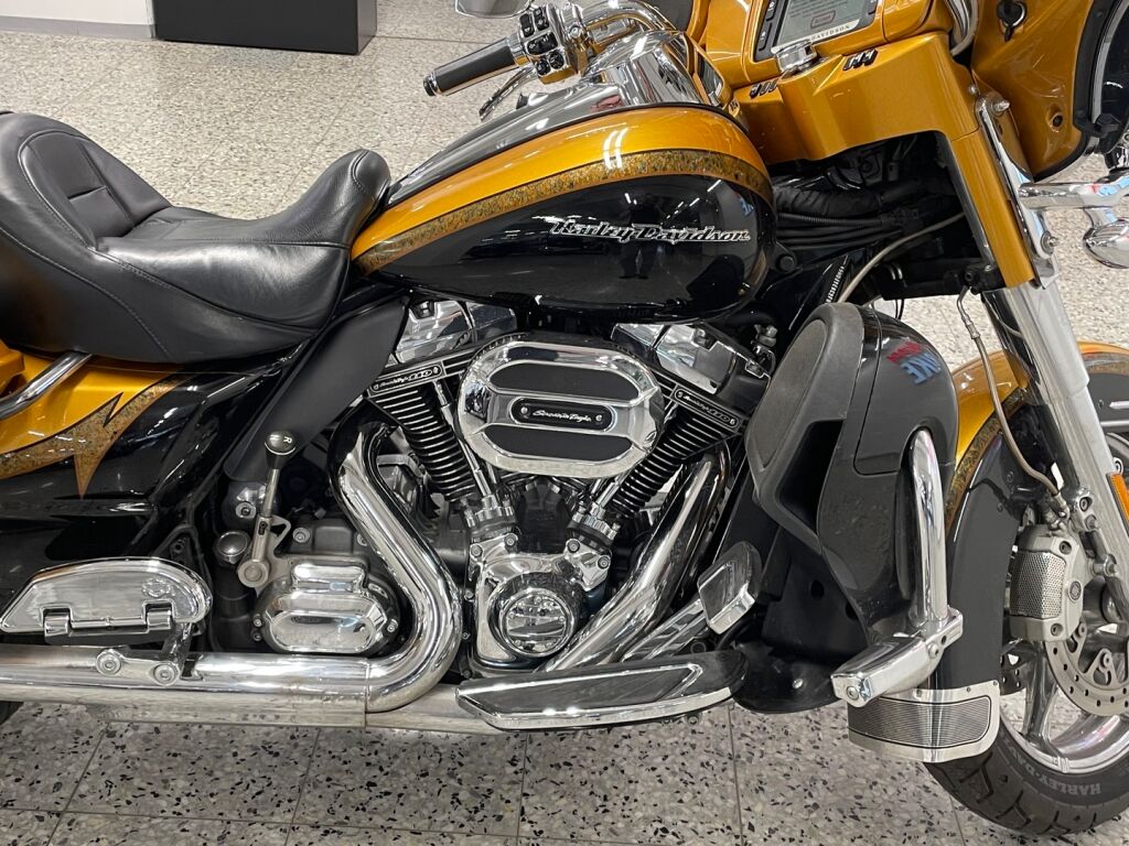 Harley-davidson CVO 2015 
