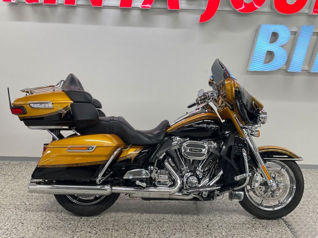 Harley-davidson CVO 2015 