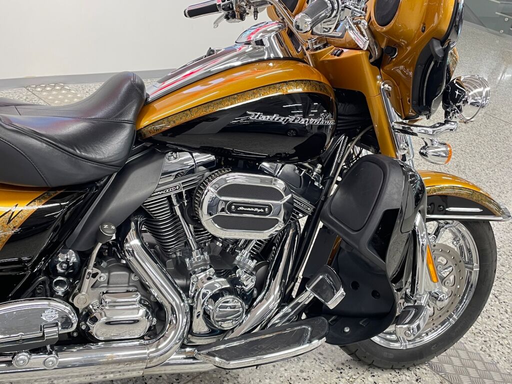 Harley-davidson CVO 2015 