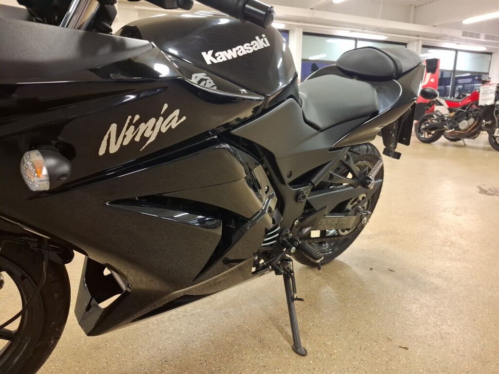Kawasaki NINJA 2011 