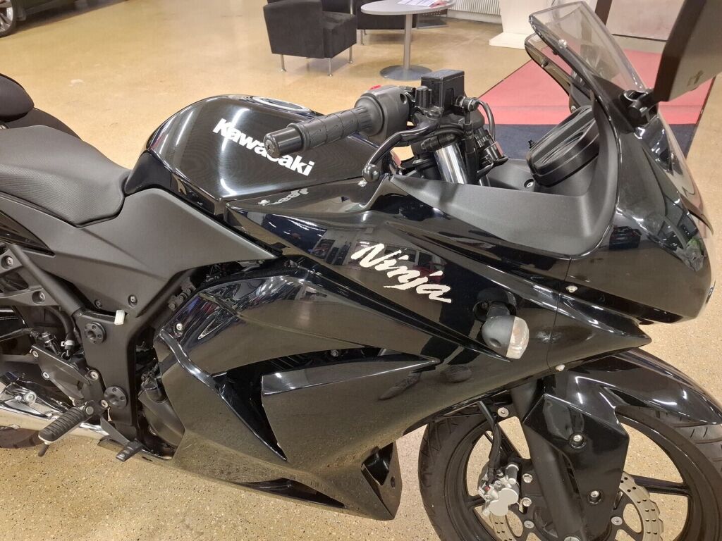 Kawasaki NINJA 2011 