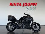 Ducati DIAVEL 2012 Musta