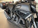 Ducati DIAVEL 2012 Musta