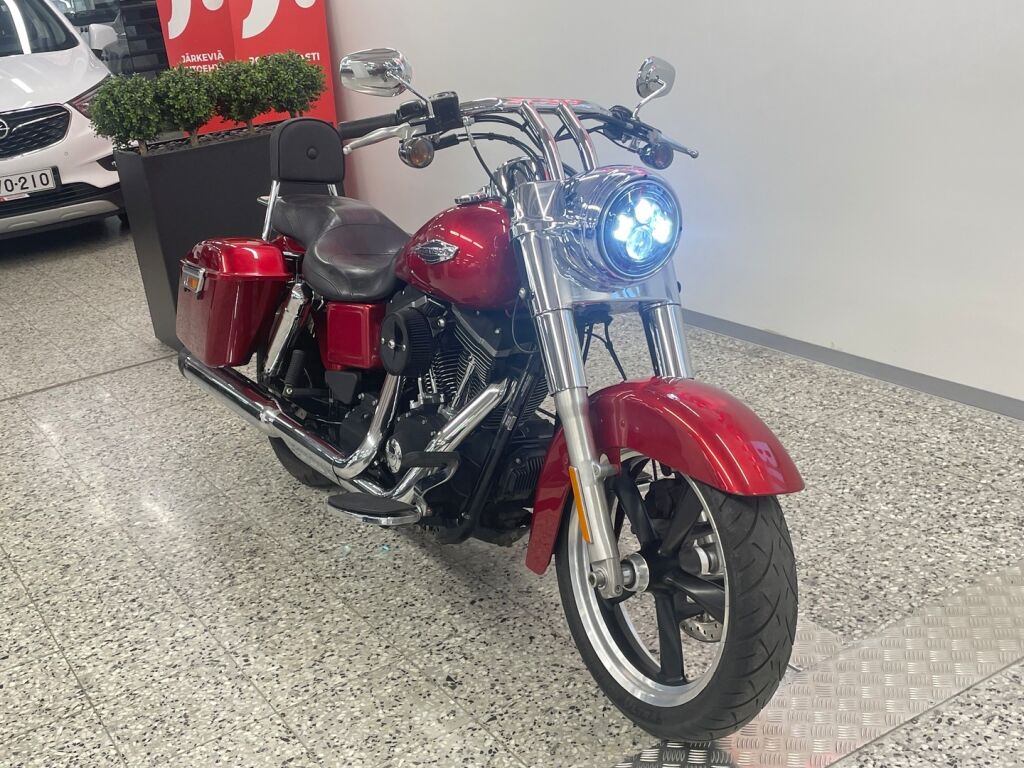 Harley-davidson DYNA 2013 