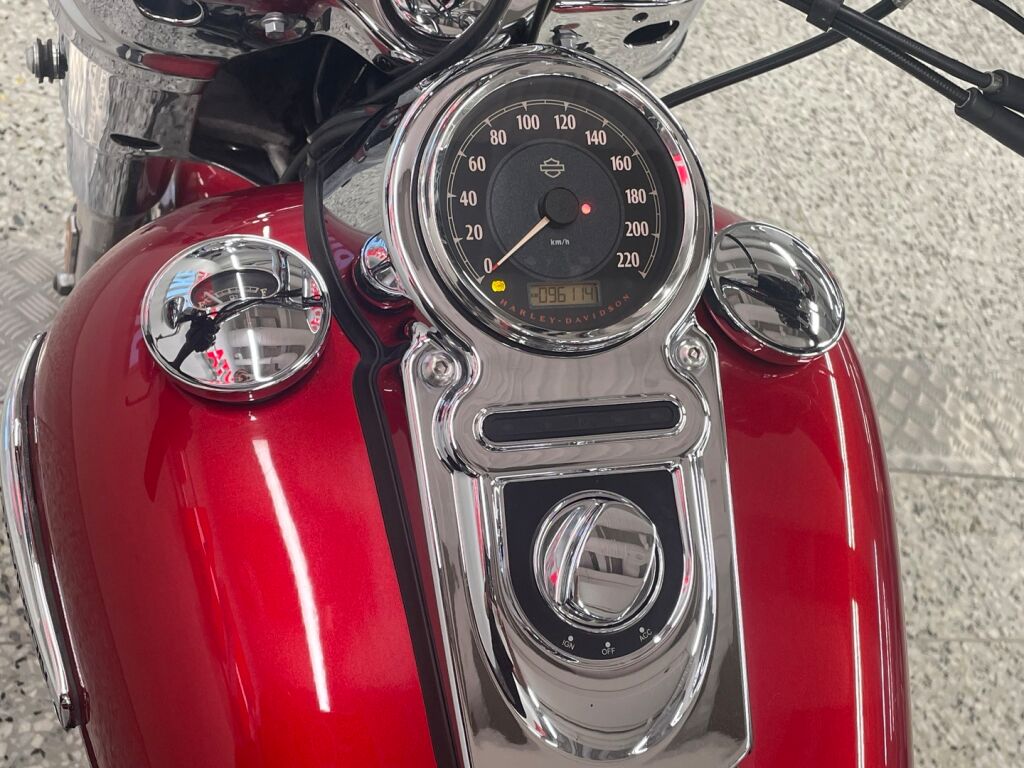 Harley-davidson DYNA 2013 