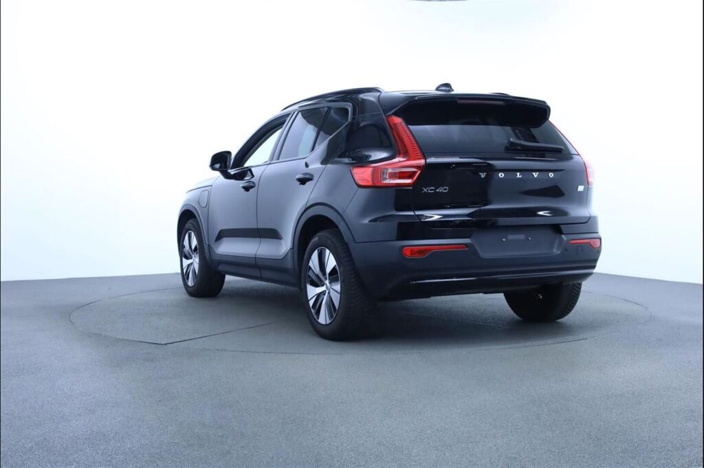 Volvo XC40 2023 
