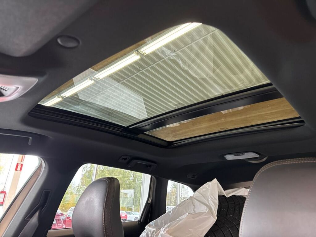 Volvo XC60 2017 Hopea