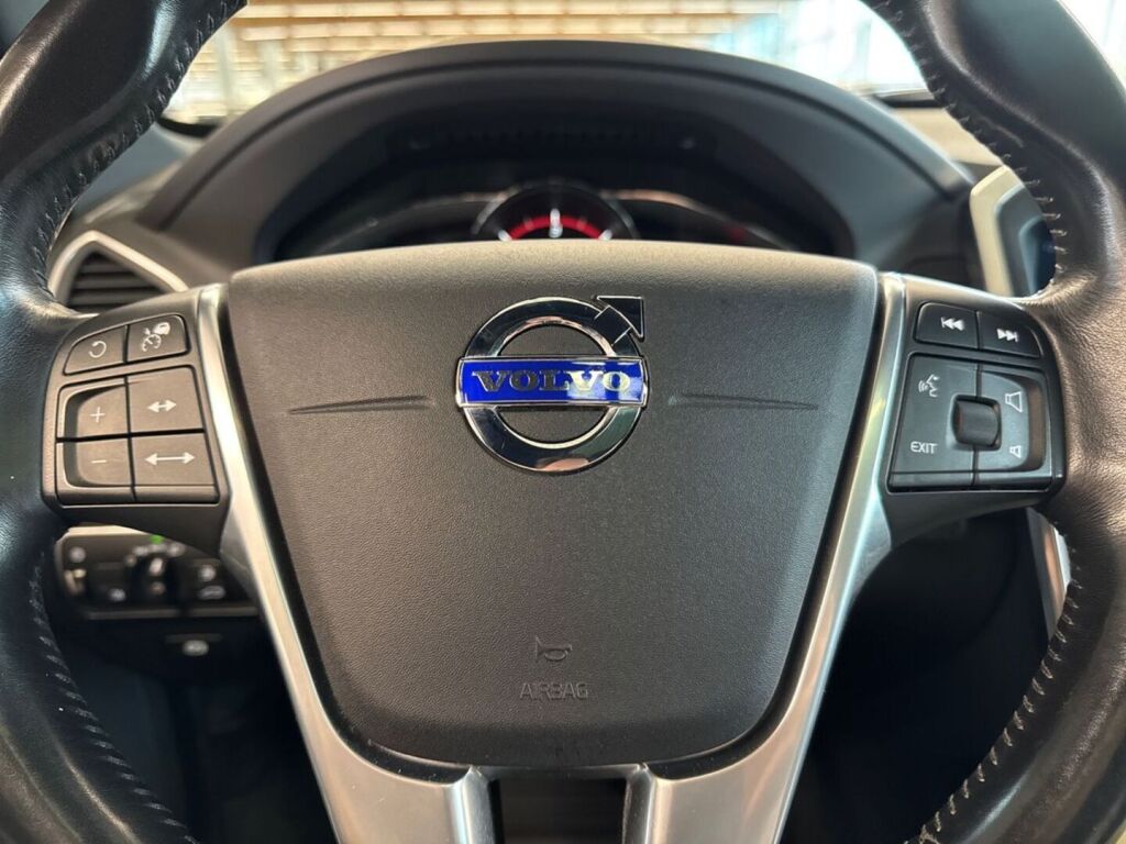 Volvo XC60 2017 Hopea