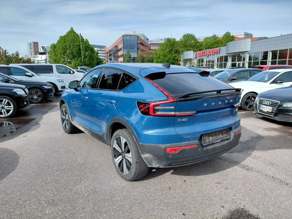 Volvo C40 2023 