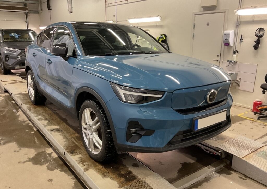 Volvo C40 2023 