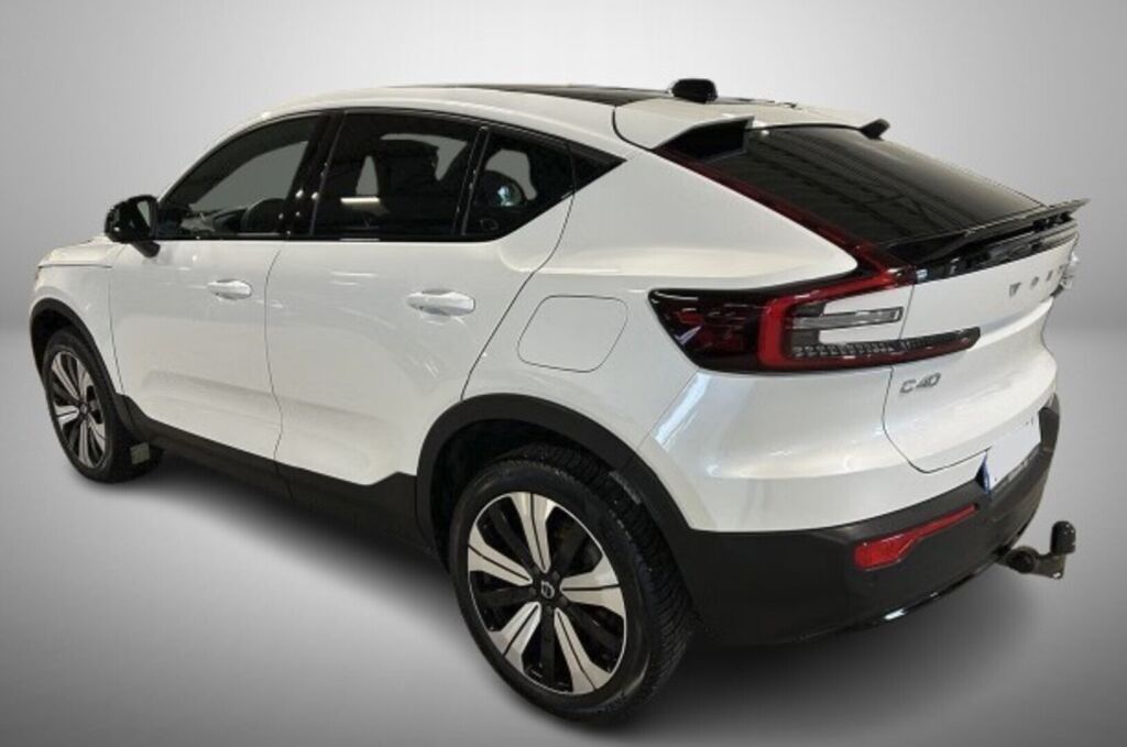 Volvo C40 2023 Valkoinen