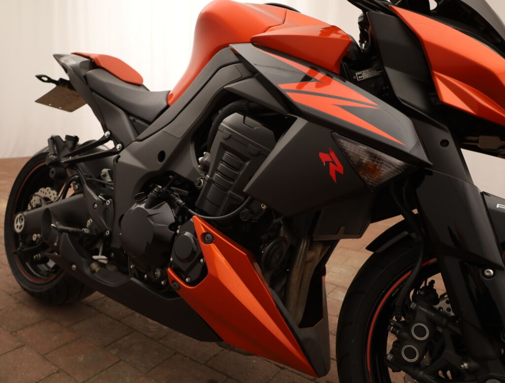 Kawasaki Z 2013 Oranssi