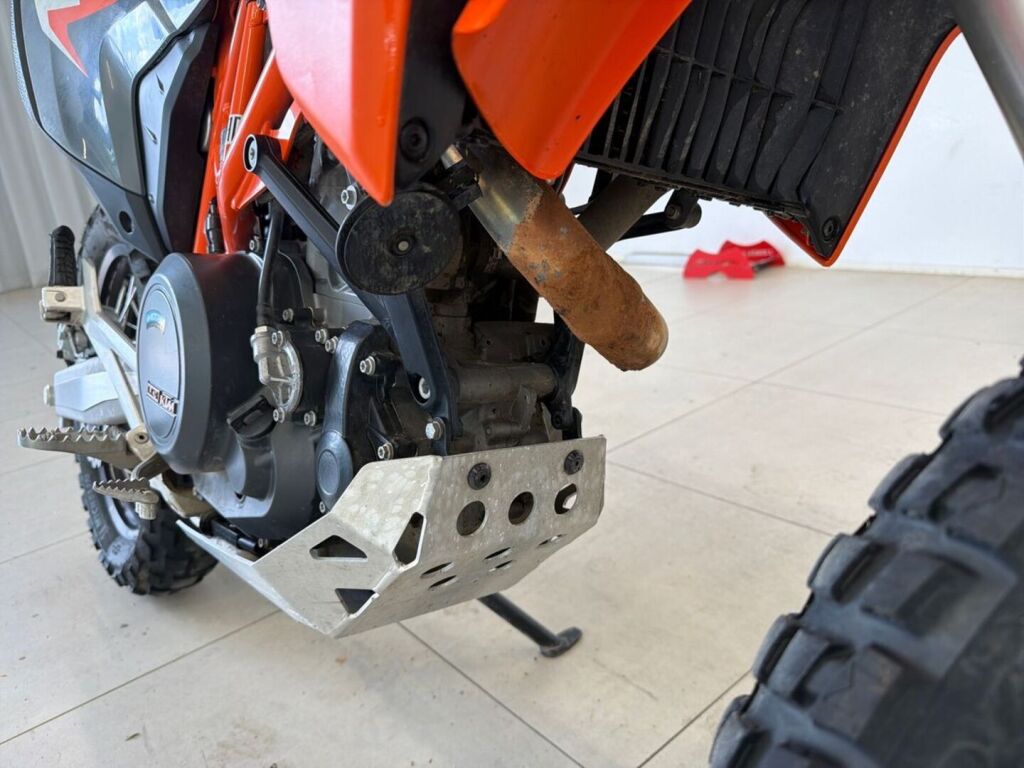 Ktm 690 2021 