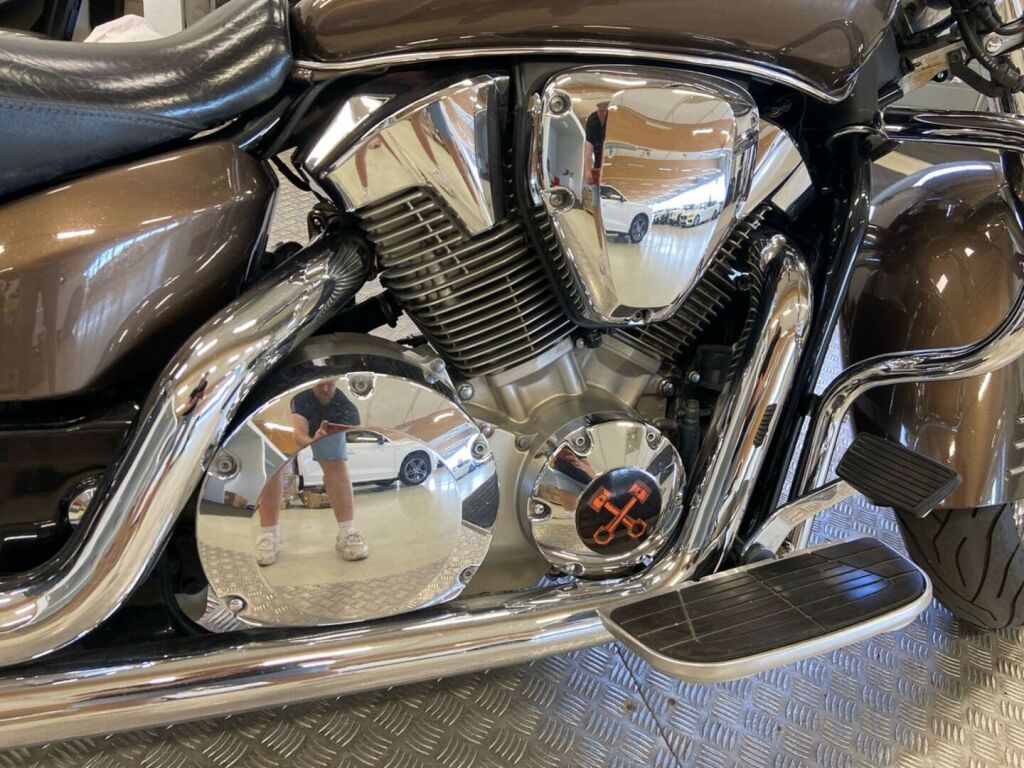 Honda VTX 2005 1
