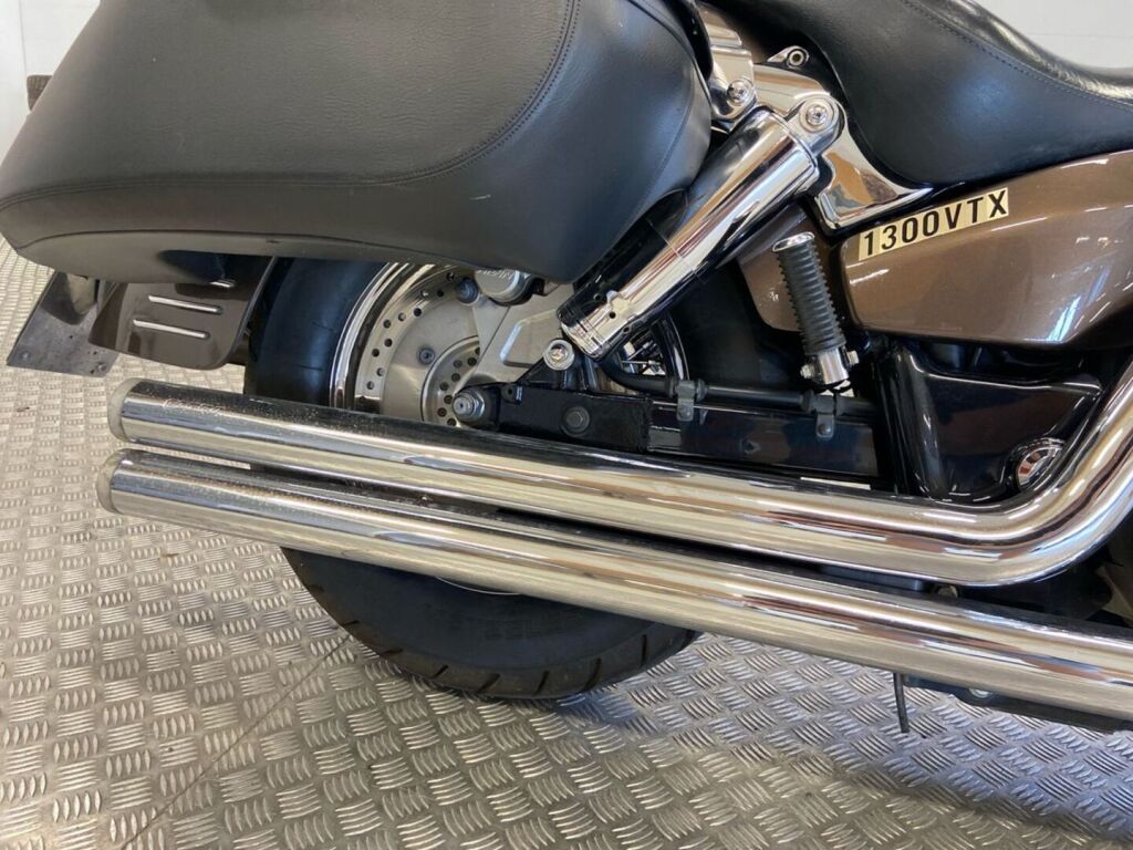 Honda VTX 2005 1