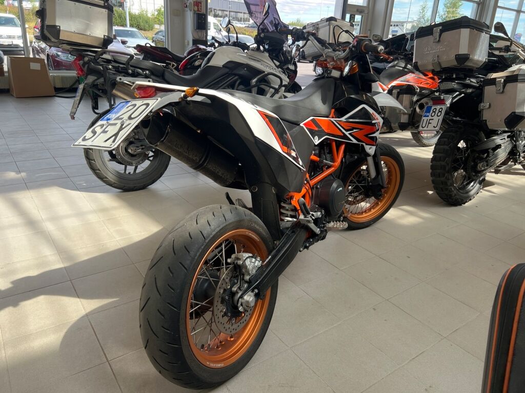 Ktm 690 2017 Valkoinen