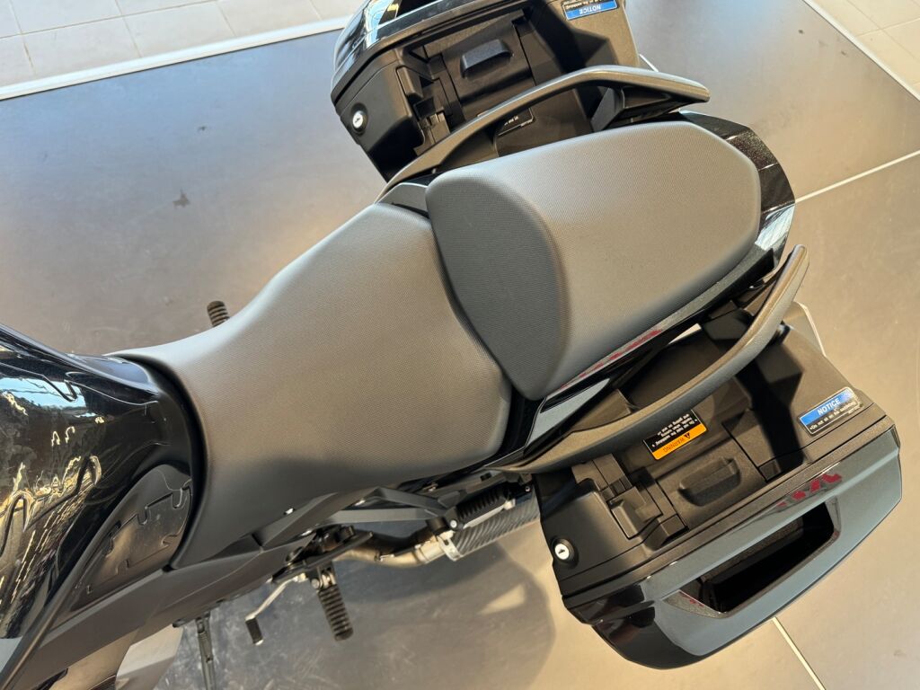 Kawasaki Z 2018 Musta