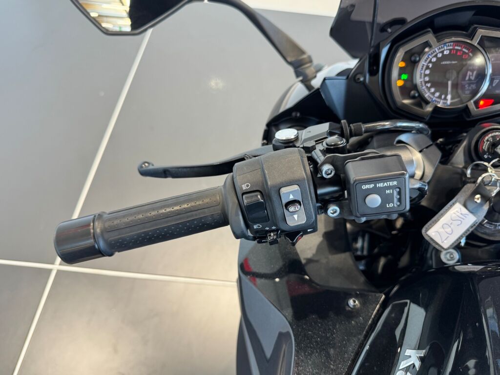 Kawasaki Z 2018 Musta