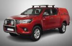 Toyota Hilux 2016 Punainen (Crimson Spark Red)