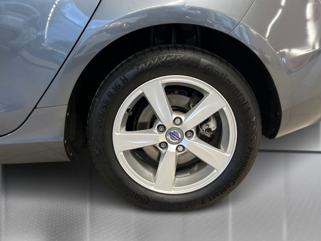 Volvo V40 2014 