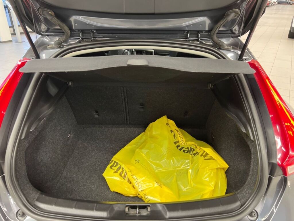 Volvo V40 2014 