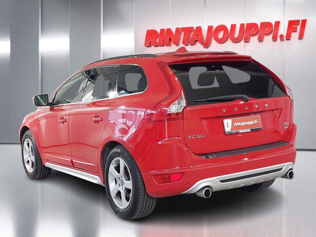 Volvo XC60 2011 Punainen