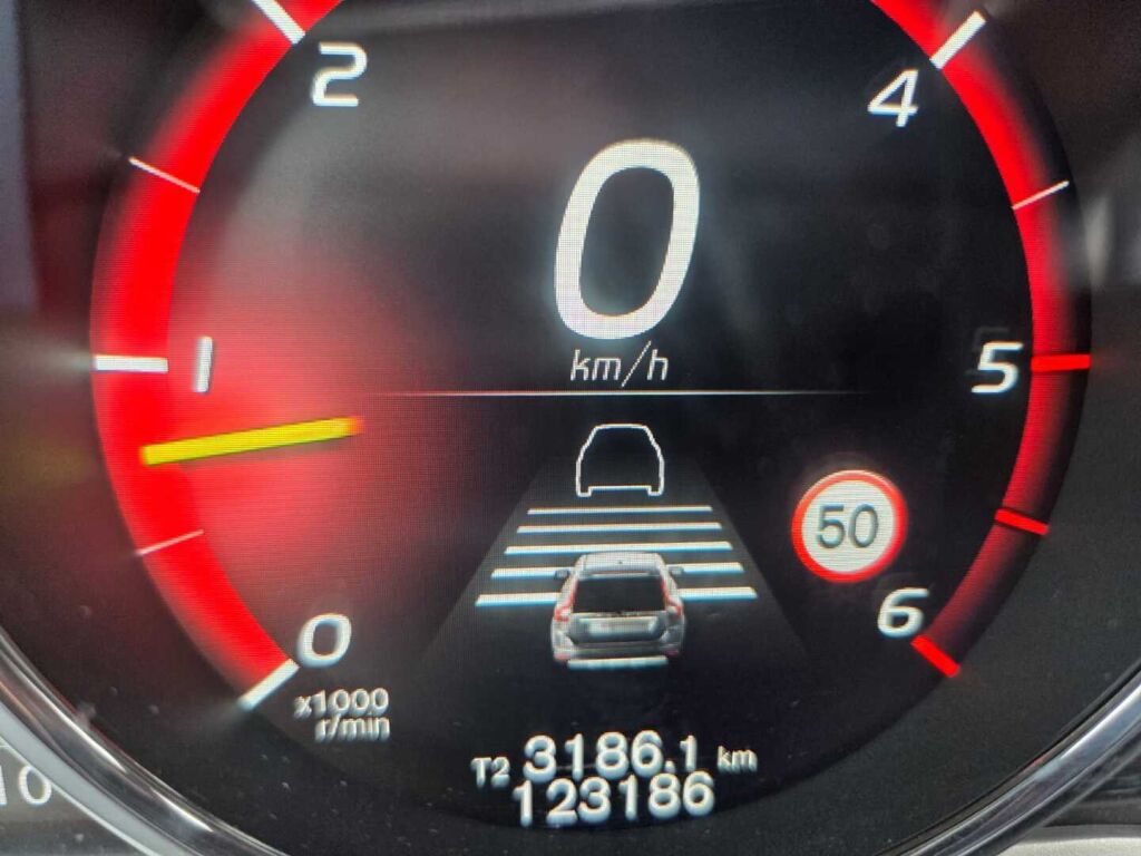 Volvo XC60 2017 Hopea