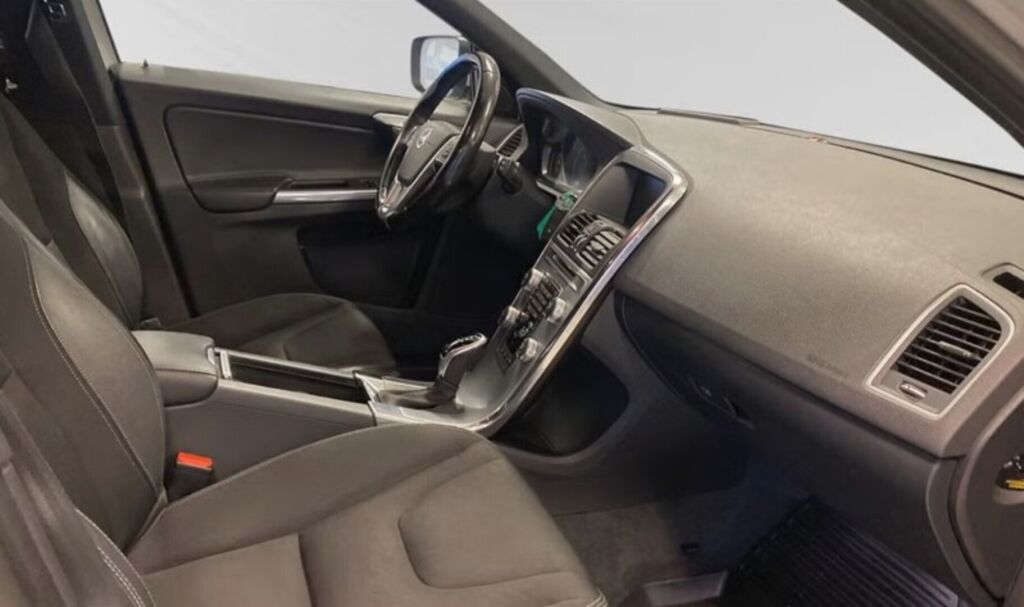 Volvo XC60 2017 Hopea