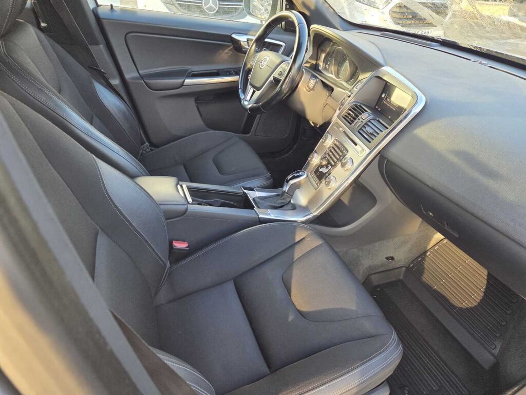 Volvo XC60 2017 Hopea