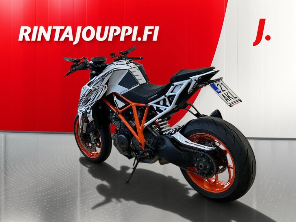 Ktm 1290 2017 Musta
