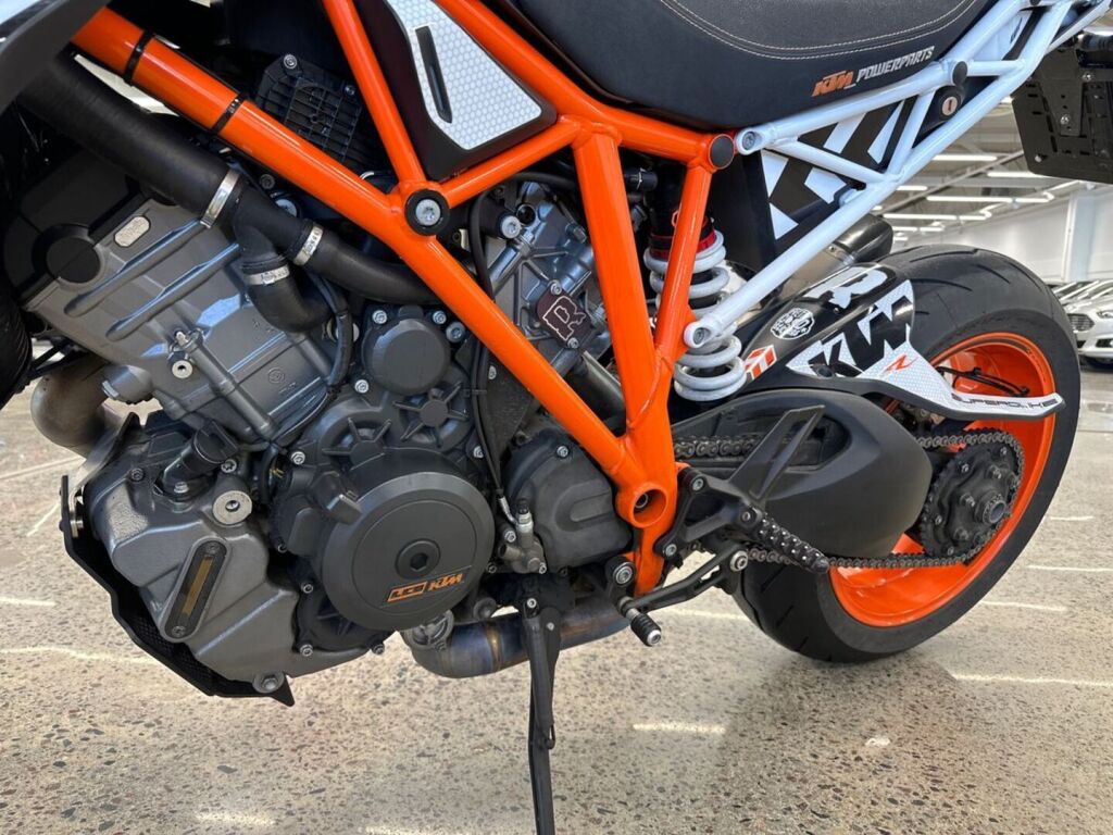 Ktm 1290 2017 Musta