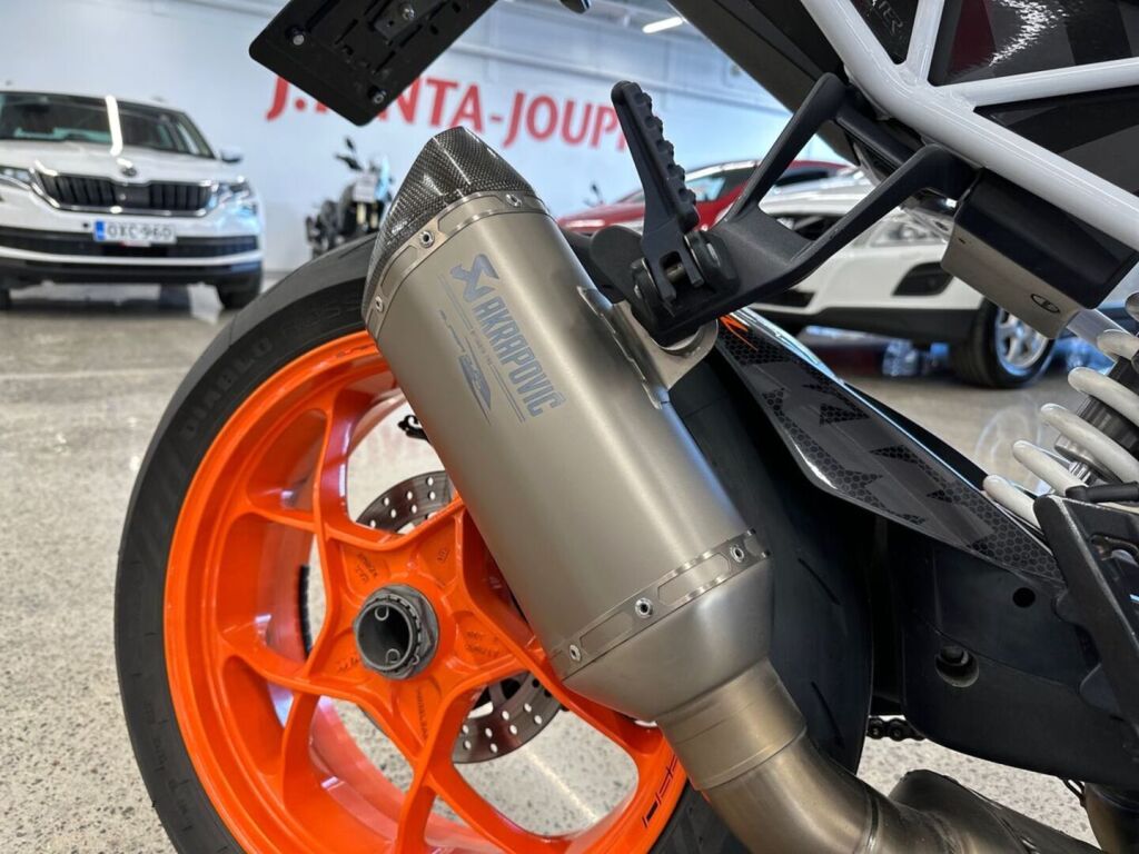 Ktm 1290 2017 Musta