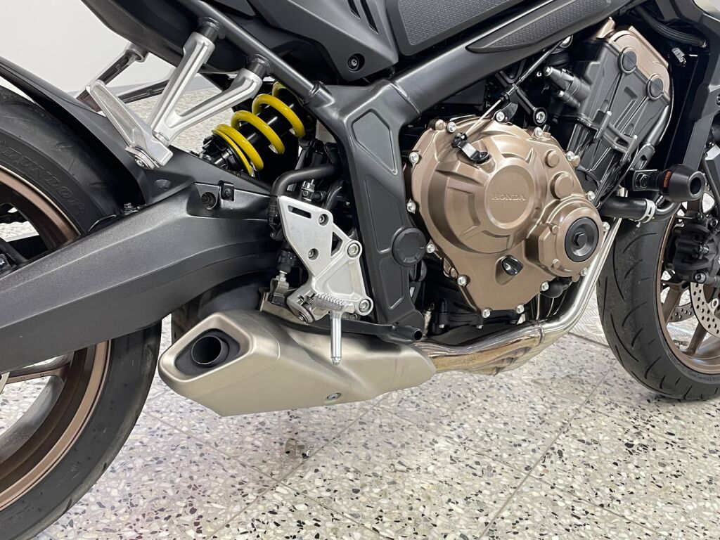 Honda CB 2022 