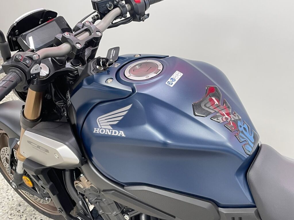 Honda CB 2022 