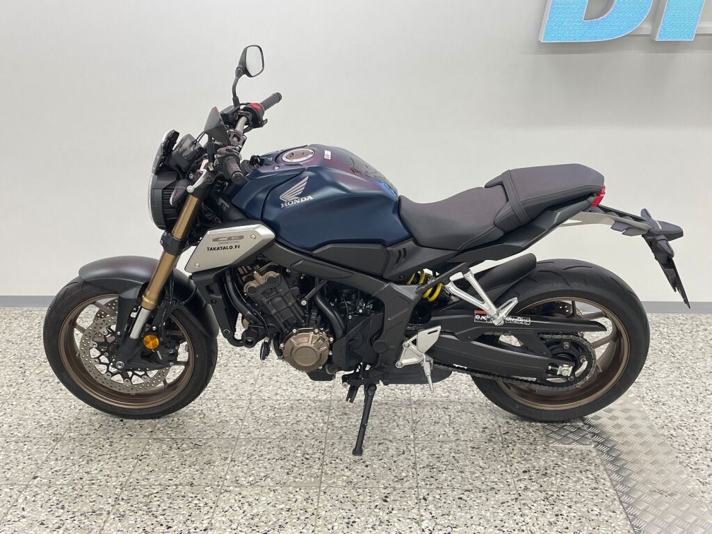 Honda CB 2022 