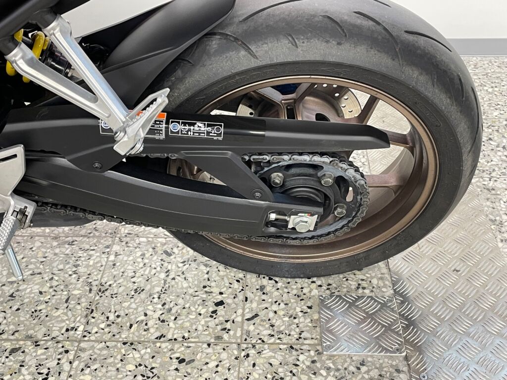 Honda CB 2022 