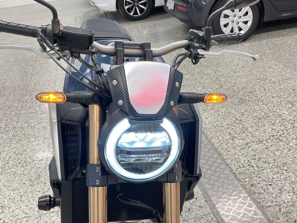 Honda CB 2022 