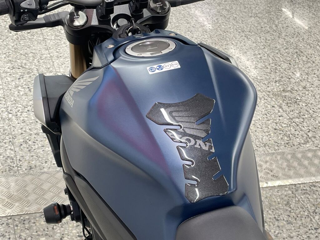 Honda CB 2022 