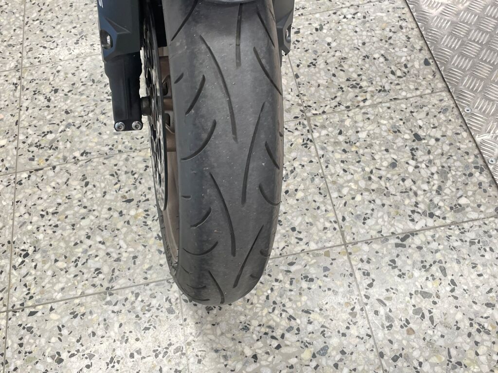 Honda CB 2022 