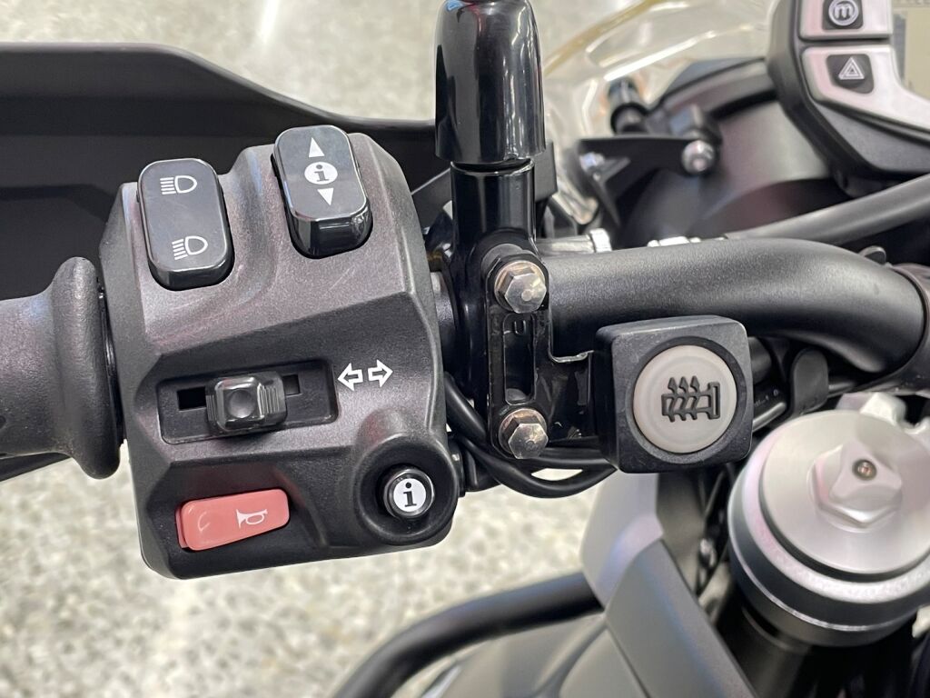 Triumph TIGER 2015 VL %O 4