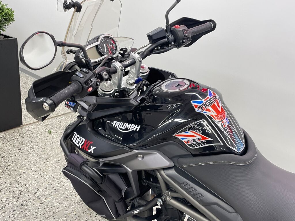 Triumph TIGER 2015 VL %O 4