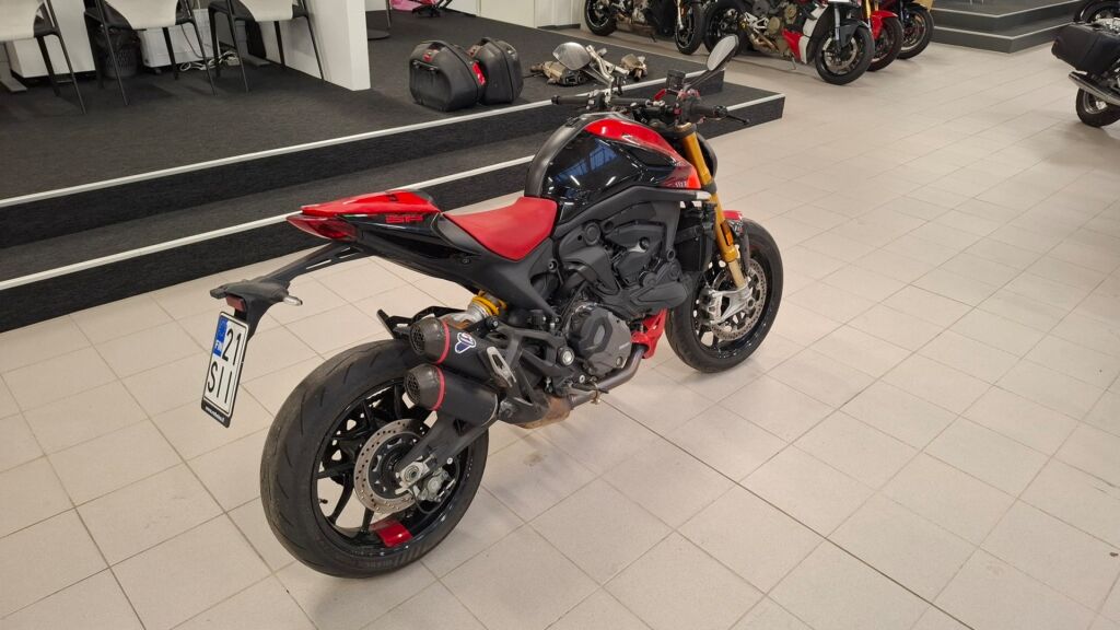 Ducati MONSTER 2023 