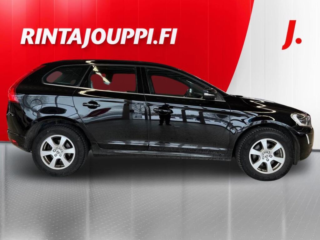Volvo XC60 2017 Musta