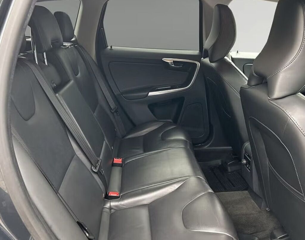 Volvo XC60 2017 Harmaa