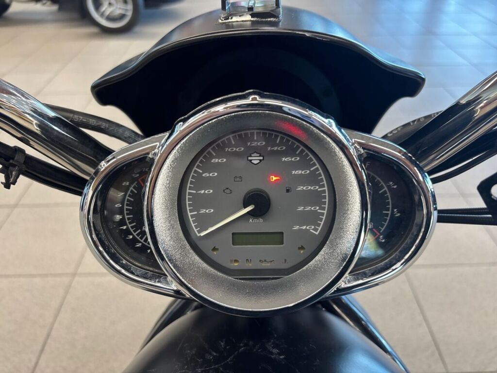 Harley-davidson VRSC 2006 Musta