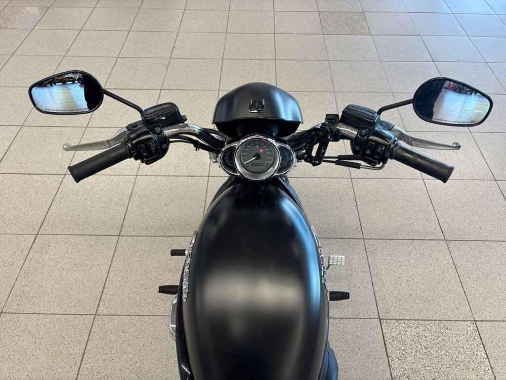 Harley-davidson VRSC 2006 Musta