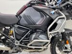 BMW R 2021 Musta